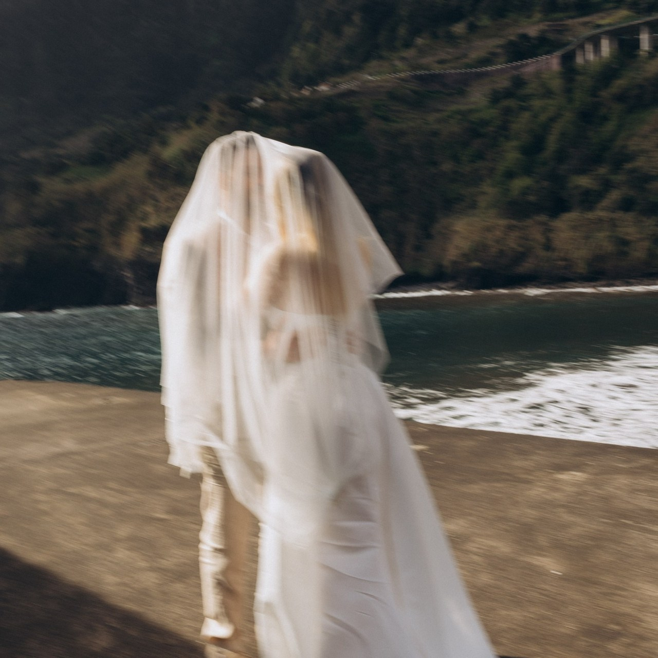 Madeira photographer for couples, proposals, elopements & weddings | Tatiana