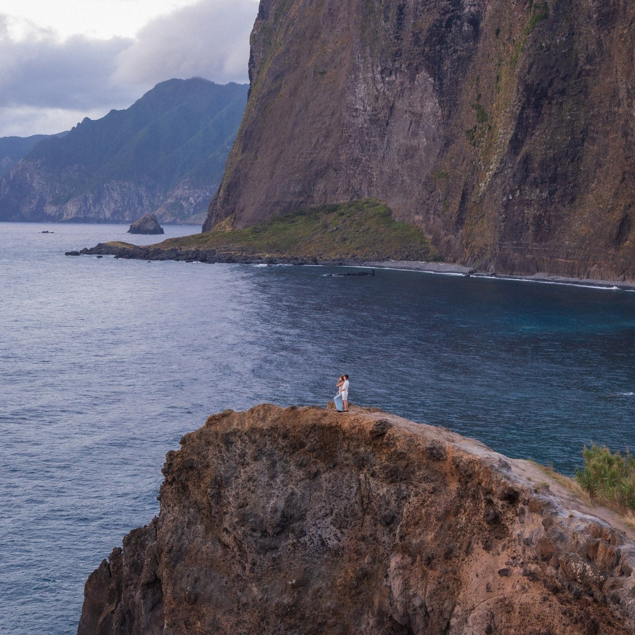 Madeira photographer for couples, proposals, elopements & weddings | Tatiana