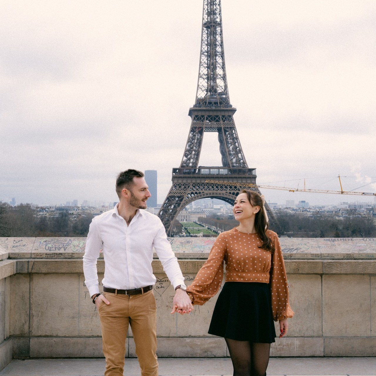 Paris Photographer Reviews | Testimonials from Couple & Solo Photoshoots in Paris. Paris Photographer & Videographer
