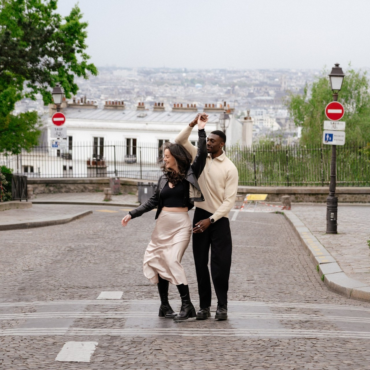 Paris Photographer Reviews | Testimonials from Couple & Solo Photoshoots in Paris. Paris Photographer & Videographer