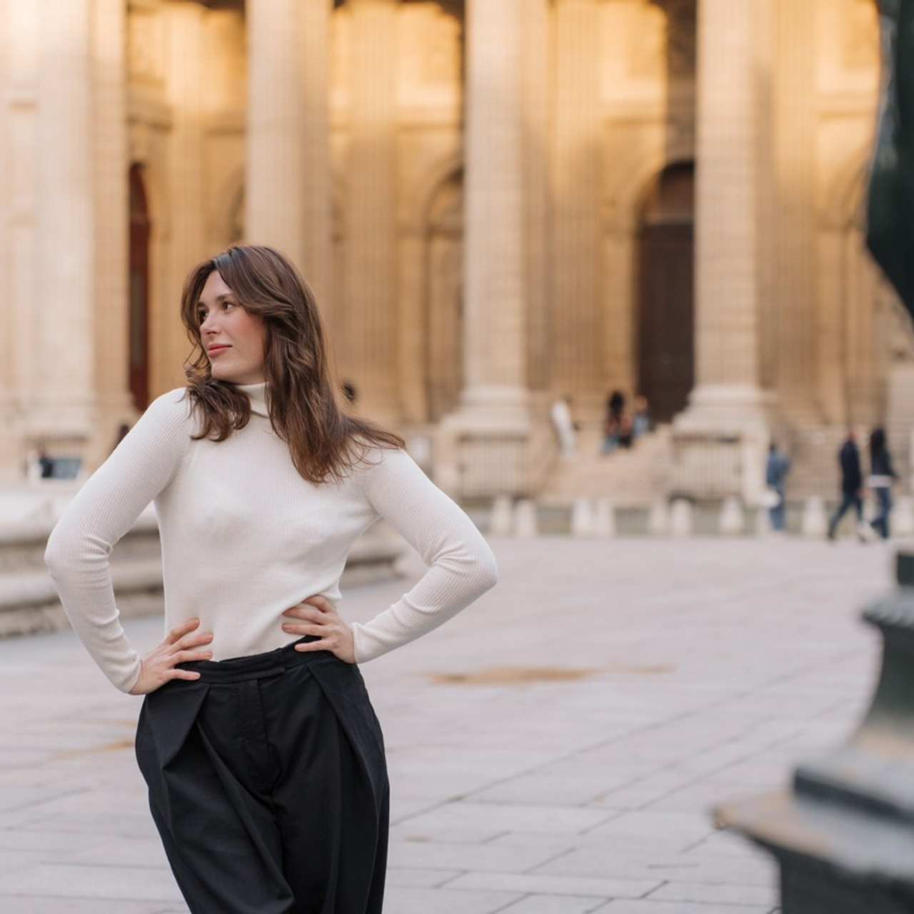 Paris Photographer Reviews | Testimonials from Couple & Solo Photoshoots in Paris. Paris Photographer & Videographer