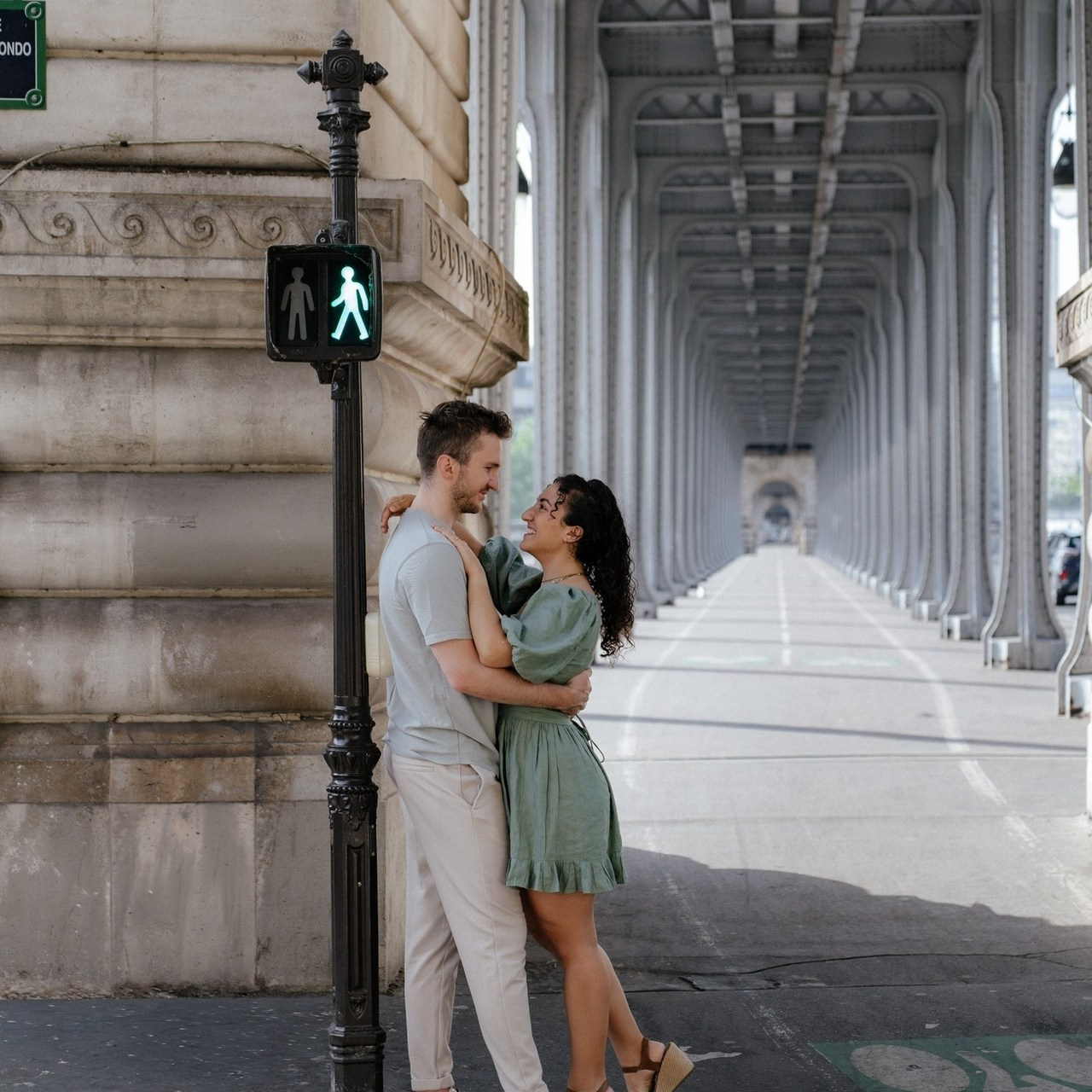 Paris Photographer Reviews | Testimonials from Couple & Solo Photoshoots in Paris. Paris Photographer & Videographer