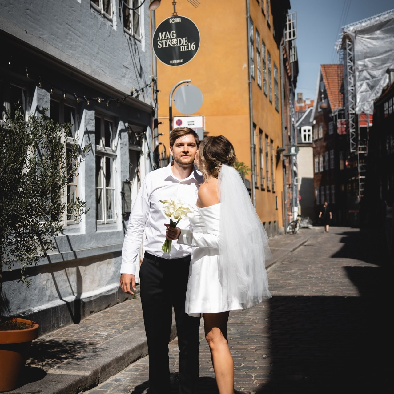 Reviews. Professional wedding photographer in Copenhagen, Denmark — Julia Byron