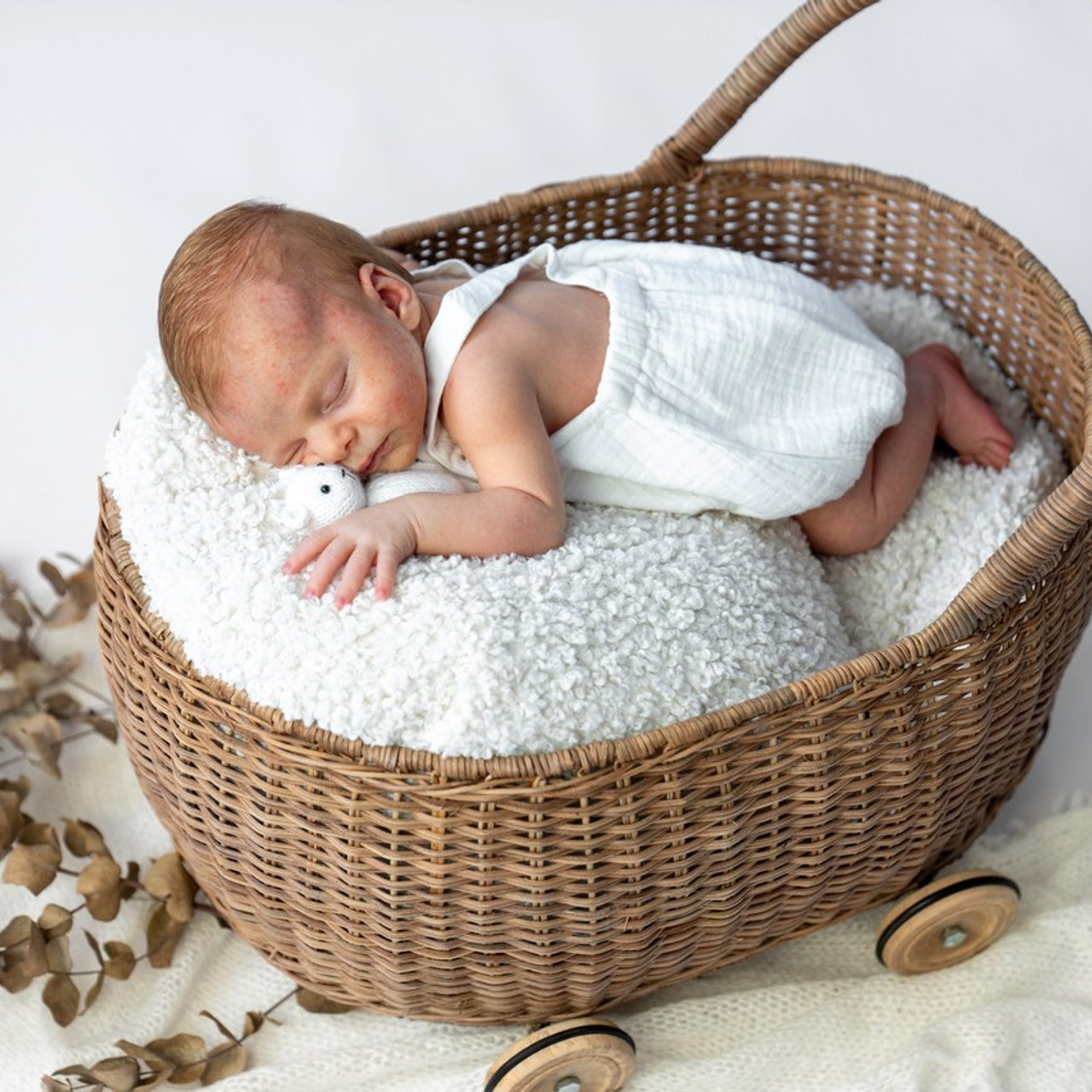 CONTACT. Florica Ghiriti - photographer in Paris