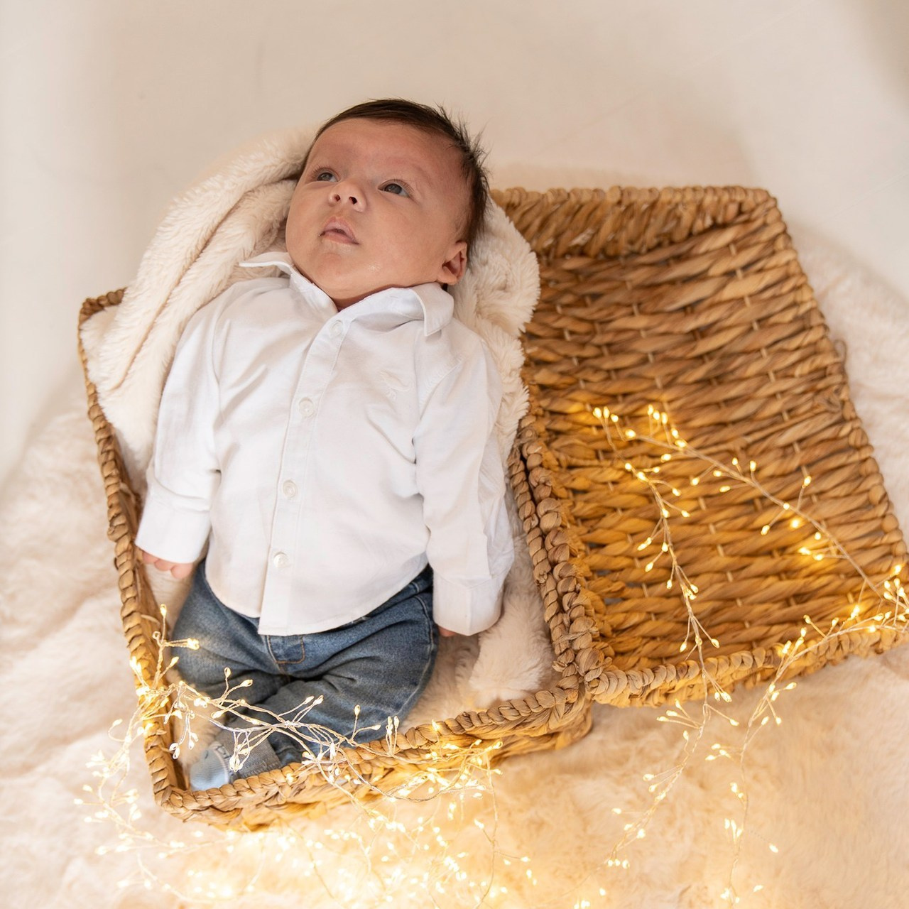 CONTACT. Florica Ghiriti - photographer in Paris