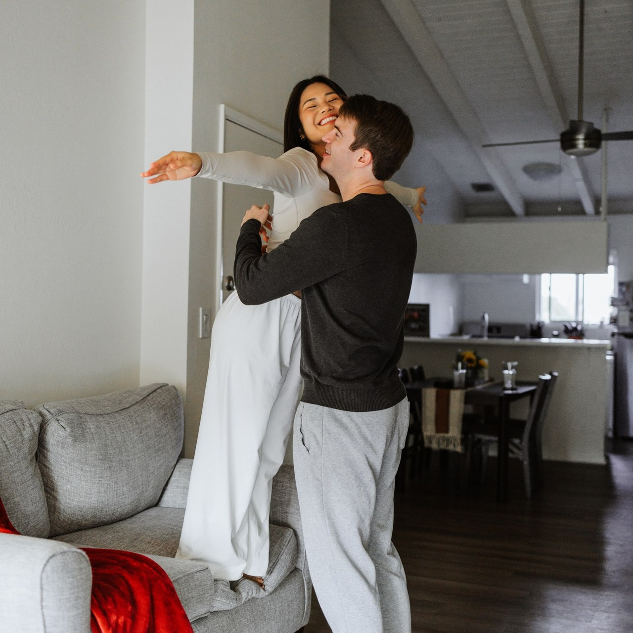 Couples and Portrait Photographer Kseniia Elfimova, based in Orange County, CA