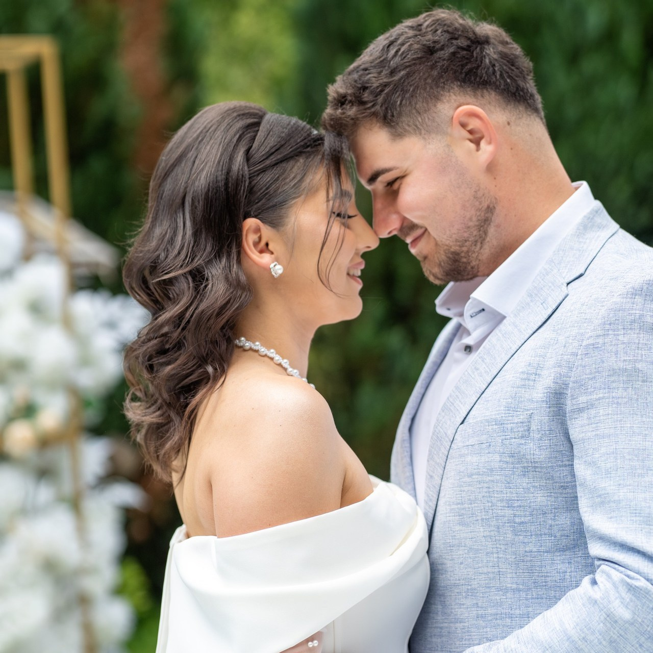 Testimoniale - Glimpse of love. Glimpse of love