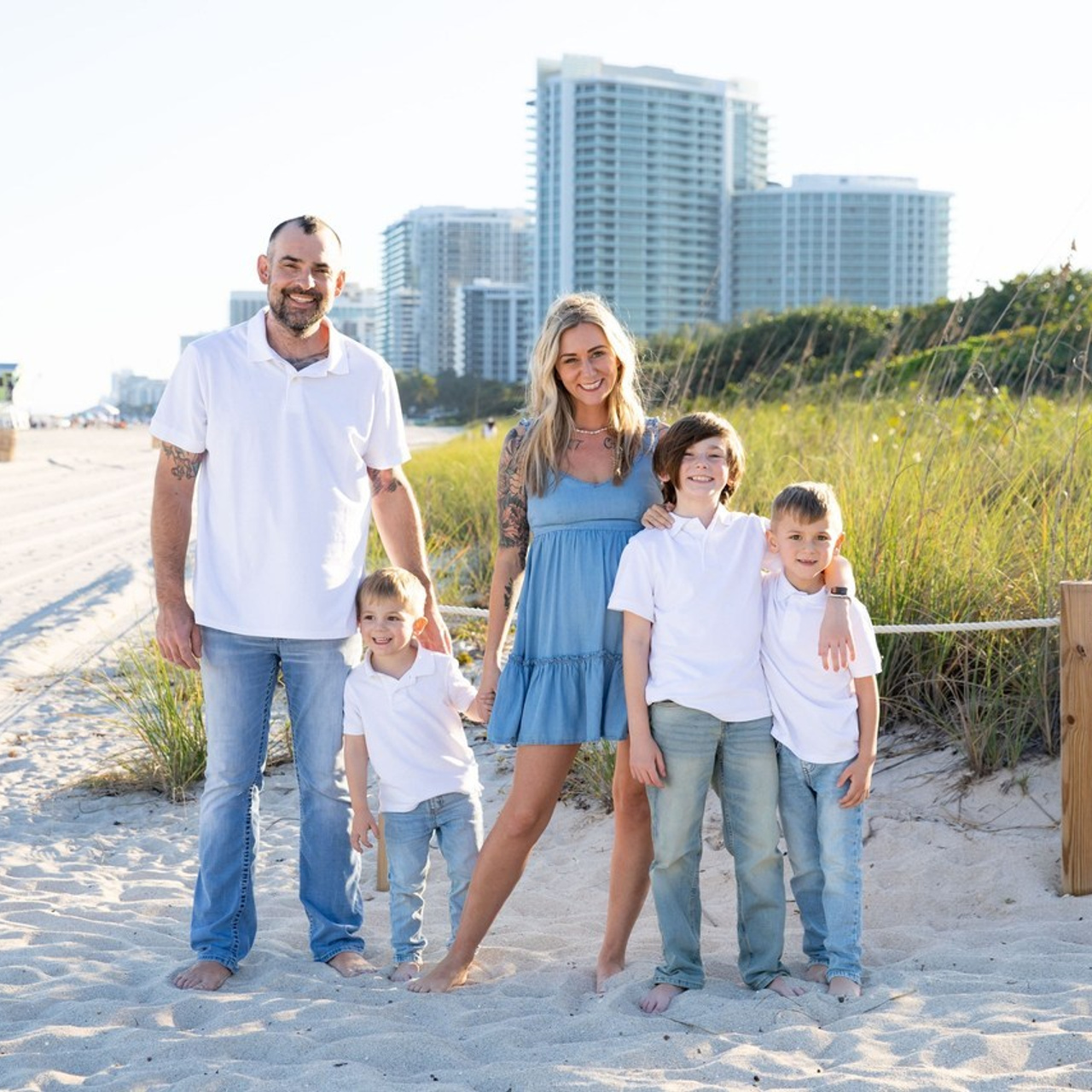 Review best photographers Miami. Miami Family and Event Photographer