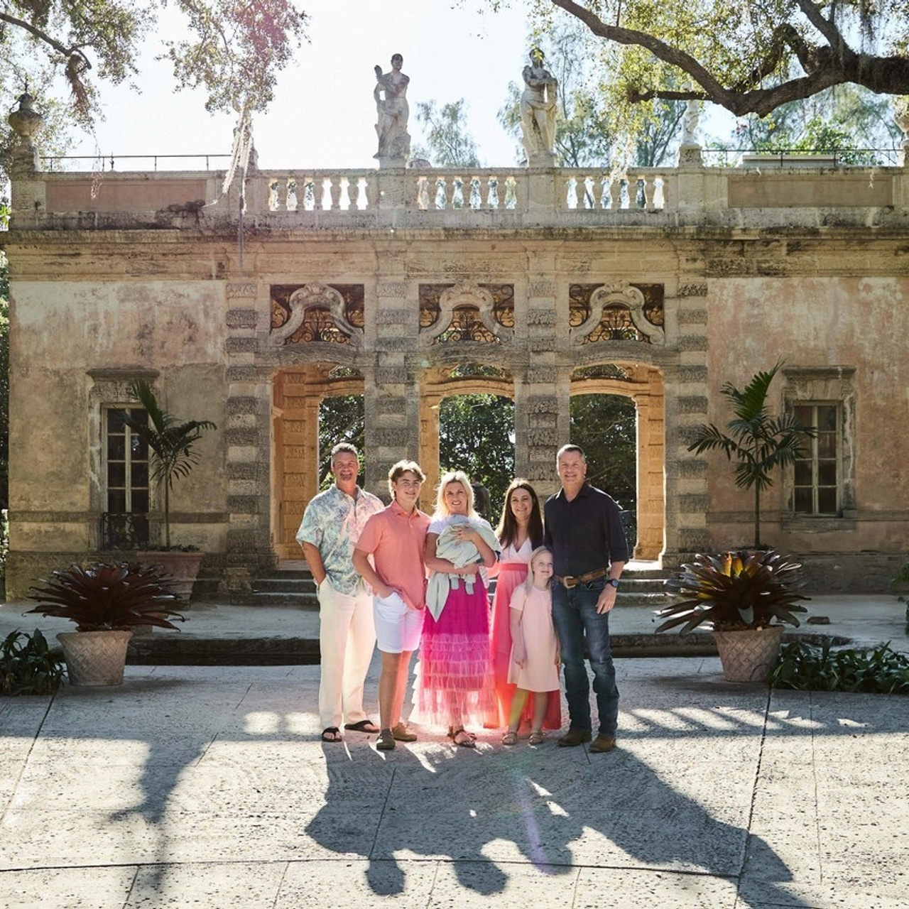 Review best photographers Miami. Miami Family and Event Photographer