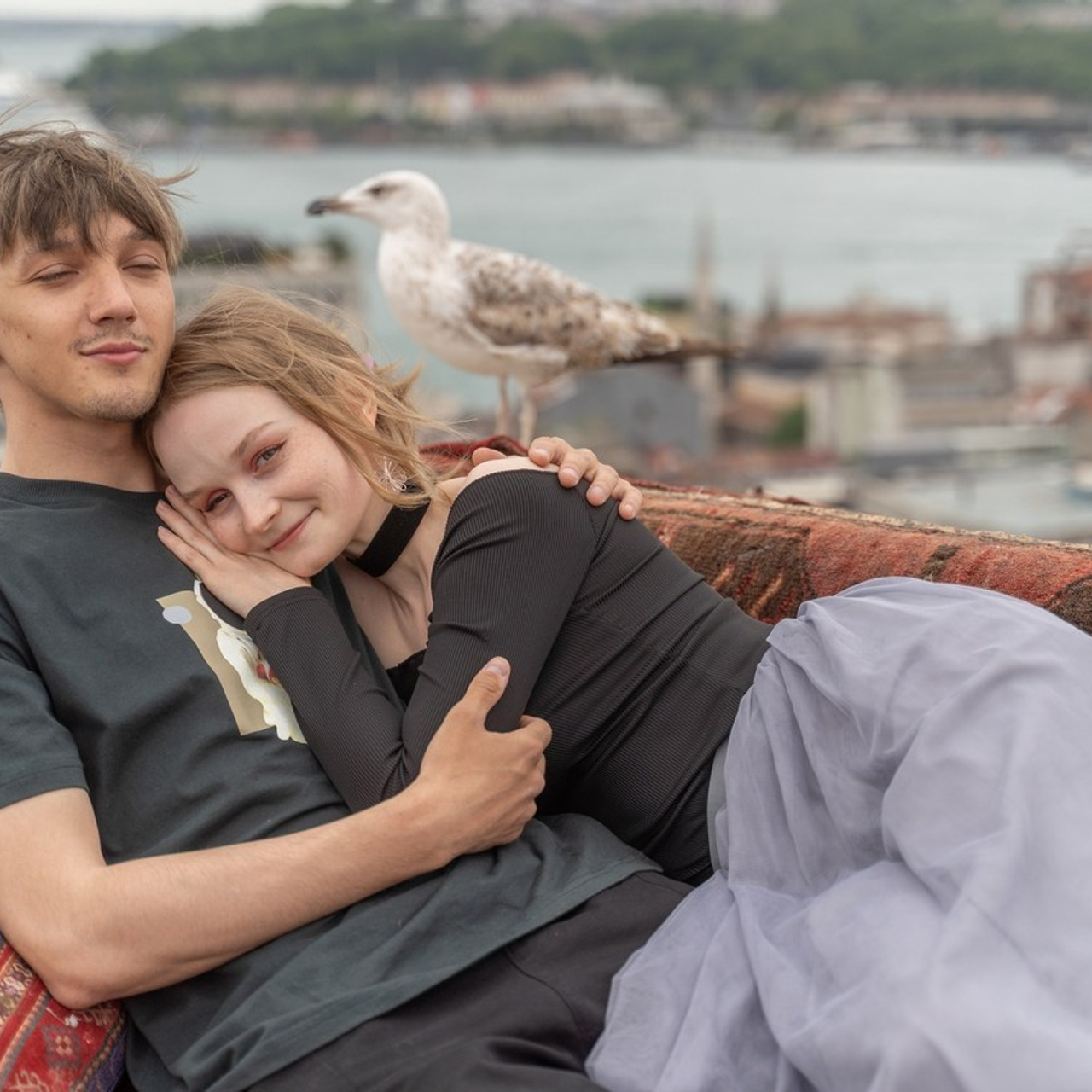 Фотосессия в Стамбуле. Фотограф в Стамбуле. Лайфстайл фотограф в Стамбуле Анатолий. Фотосессии на крышах с чайками