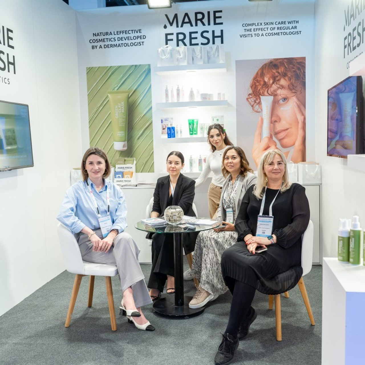 Фотосессия в Стамбуле. Фотограф в Стамбуле. Лайфстайл фотограф в Стамбуле Анатолий. Фотосессии на крышах с чайками