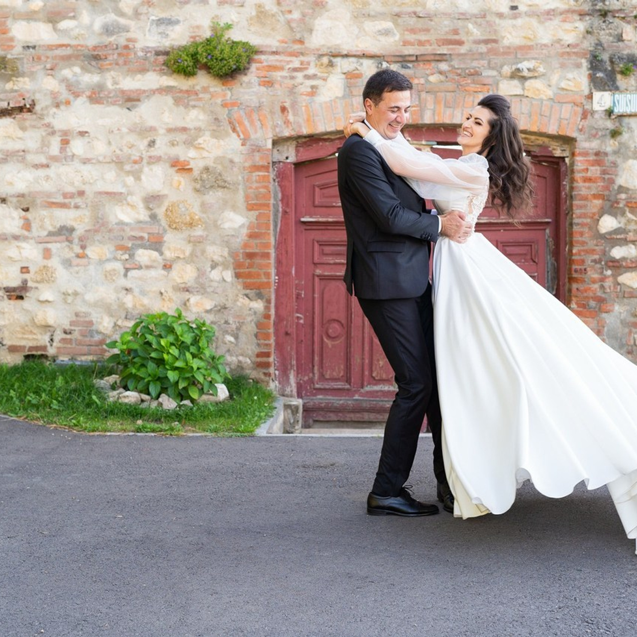 Testimonials. Adrian Vasile Fotograf de nuntă Brașov