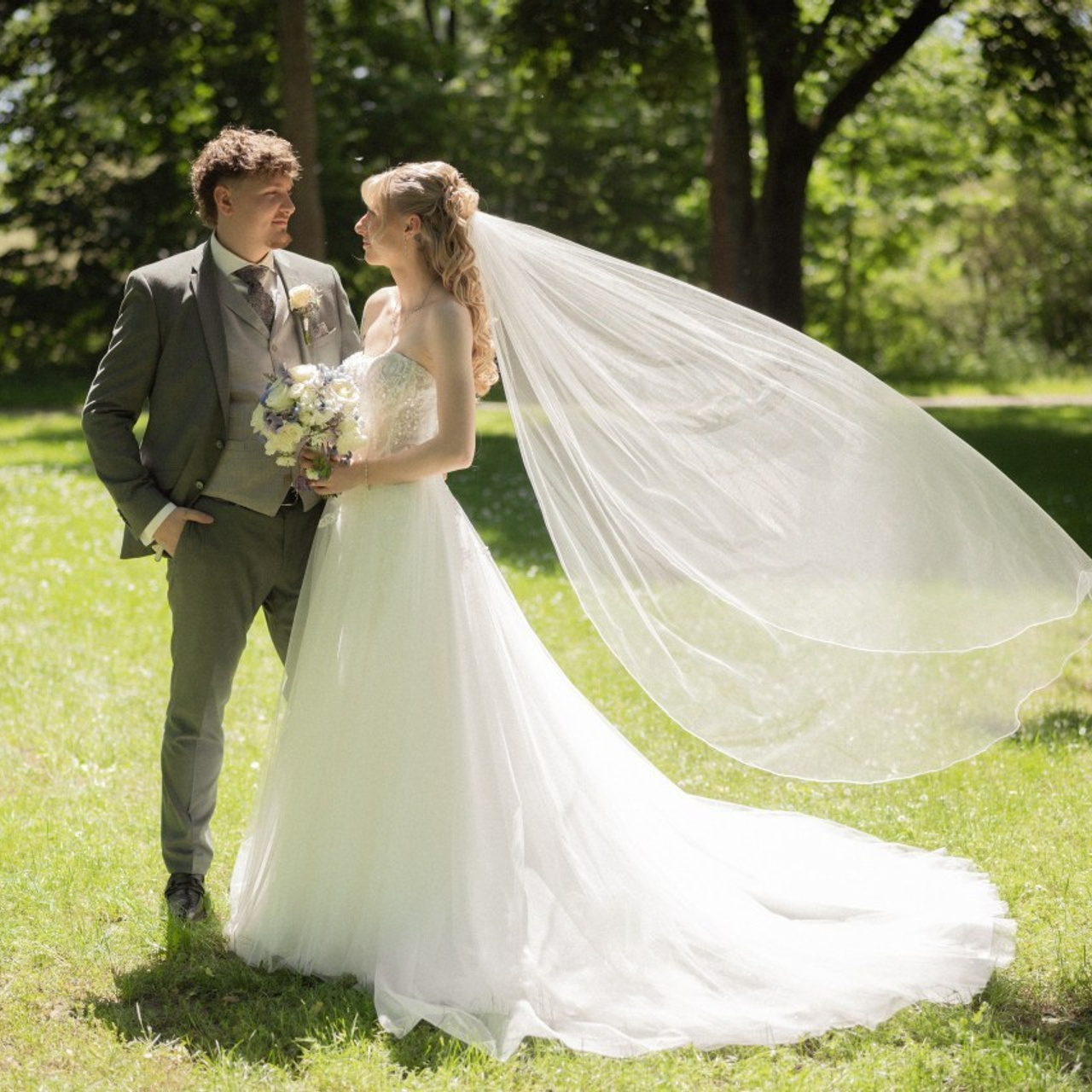 Echte Kundenbewertungen – Fotograf in Aschaffenburg für Hochzeiten, Familien und mehr. Hochzeitsfotograf in Aschaffenburg & Miltenberg – Aus Momenten werden Erinnerungen