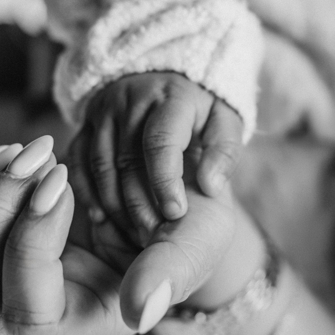 Reviews. Iana Banana | Toronto Maternity, Newborn & Family Photographer