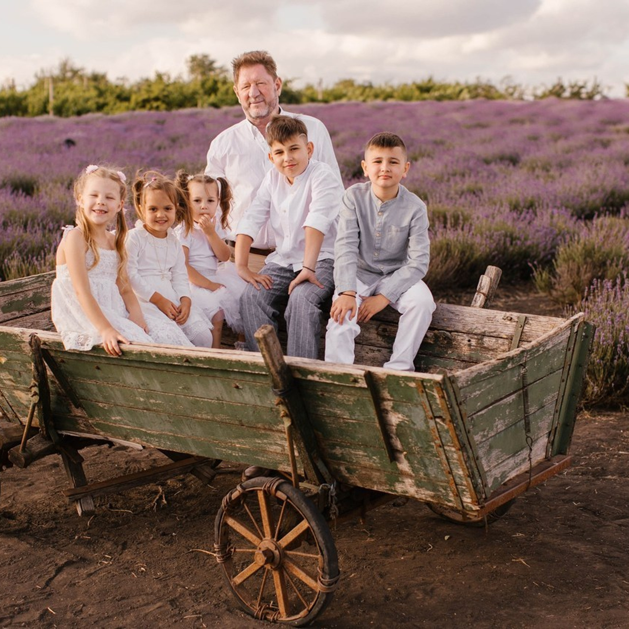 Opinii. Fotograf Moldova | Fotograf Chișinău | Fotograf de familie Chișinău |Fotograf Botez | Fotograf Însărcinate Moldova | Fotograf Neworn