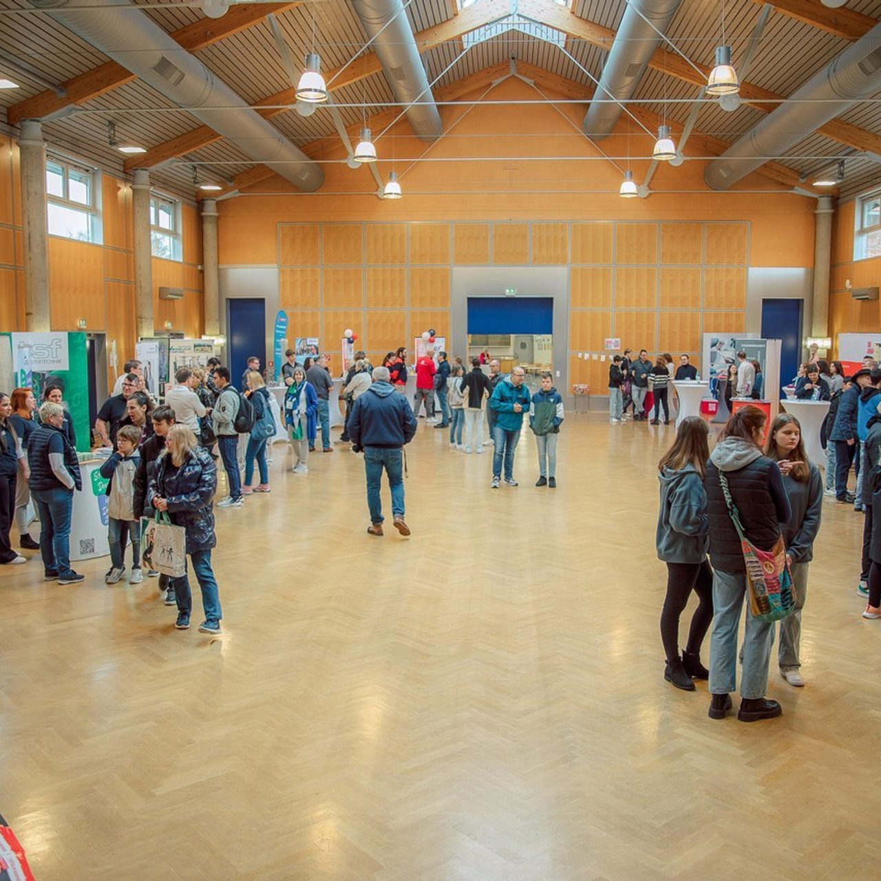Bewertungen von professionalem Fotograf Odenwald. Fotograf für Hochzeits- und Familienfotos in Buchen (Odenwald) Mosbach