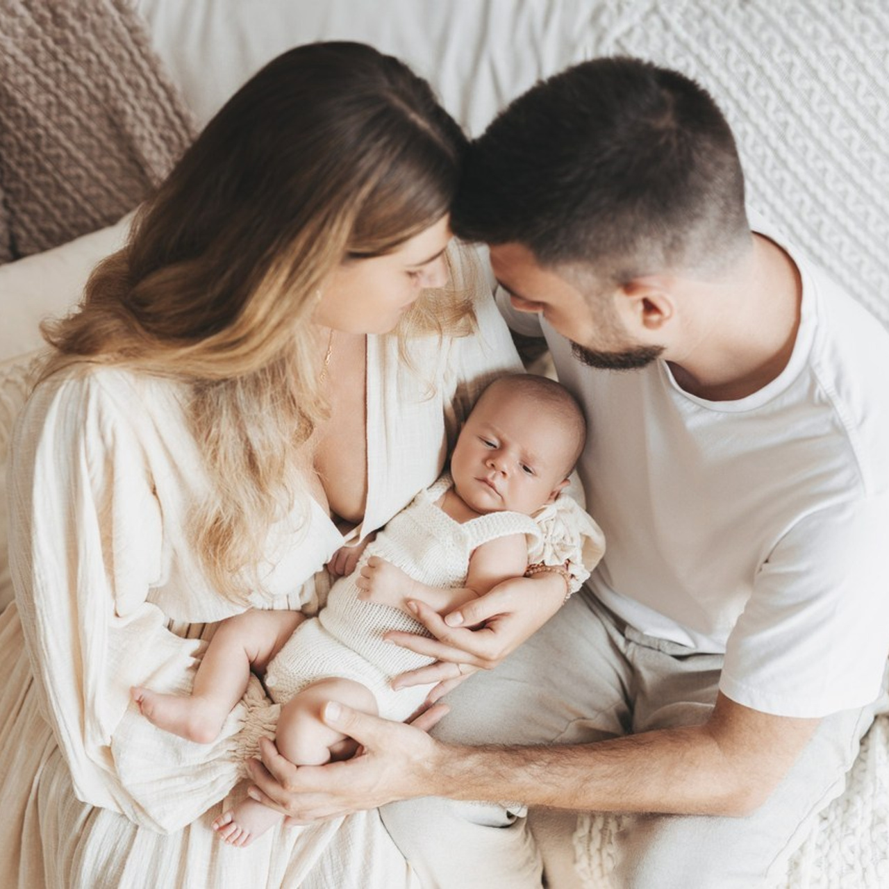 Feedback. Newborn, kids, family photographer based near Zurich, Switzerland