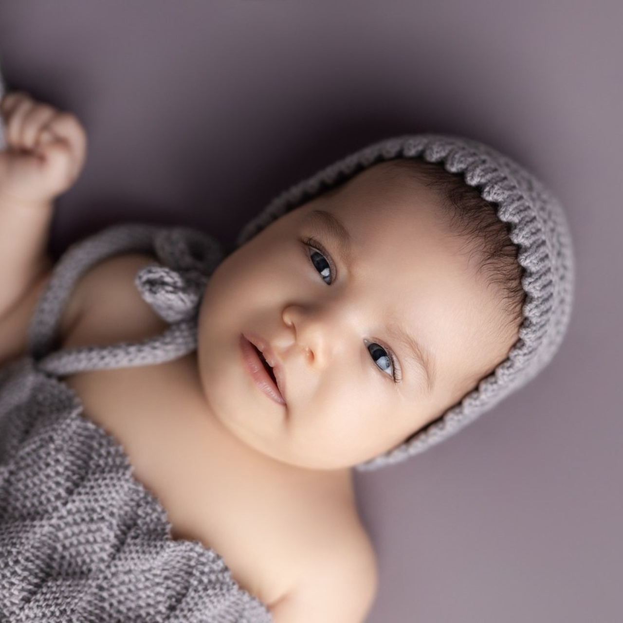 Feedback. Newborn, kids, family photographer based near Zurich, Switzerland