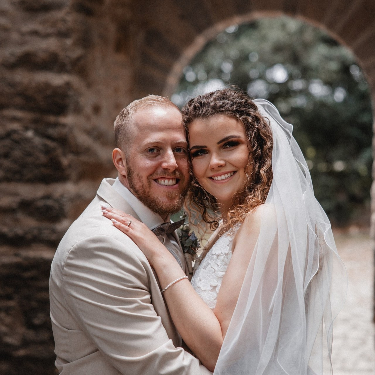 Echte Kundenstimmen – Dolia Fotografie | Hochzeits- & Porträtfotografie. Hochzeitsfotografie |Hochzeitsfotograf Bochum | Hochzeitsfotograf Dortmund | Hochzeitsfotograf Essen | Hochzeitsfotograf Ruhrgebiet