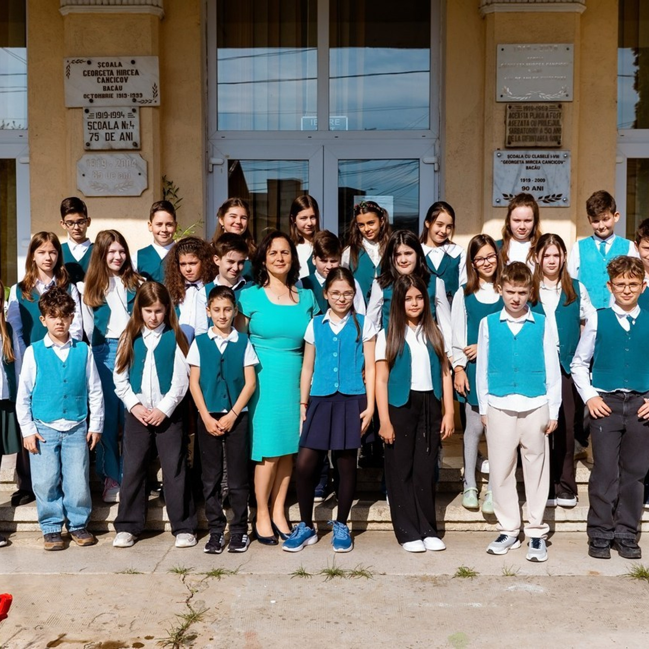 Testimonials. Alex Pricope — Fotograf de familie & evenimente in Onești & Bacău