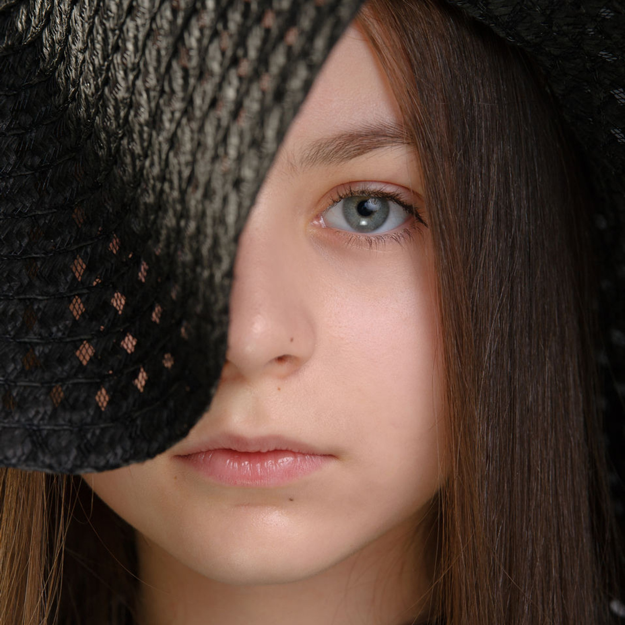 Детский портрет в Студии. Семейный фотограф в Кишинёве THOMAS SHTIFT