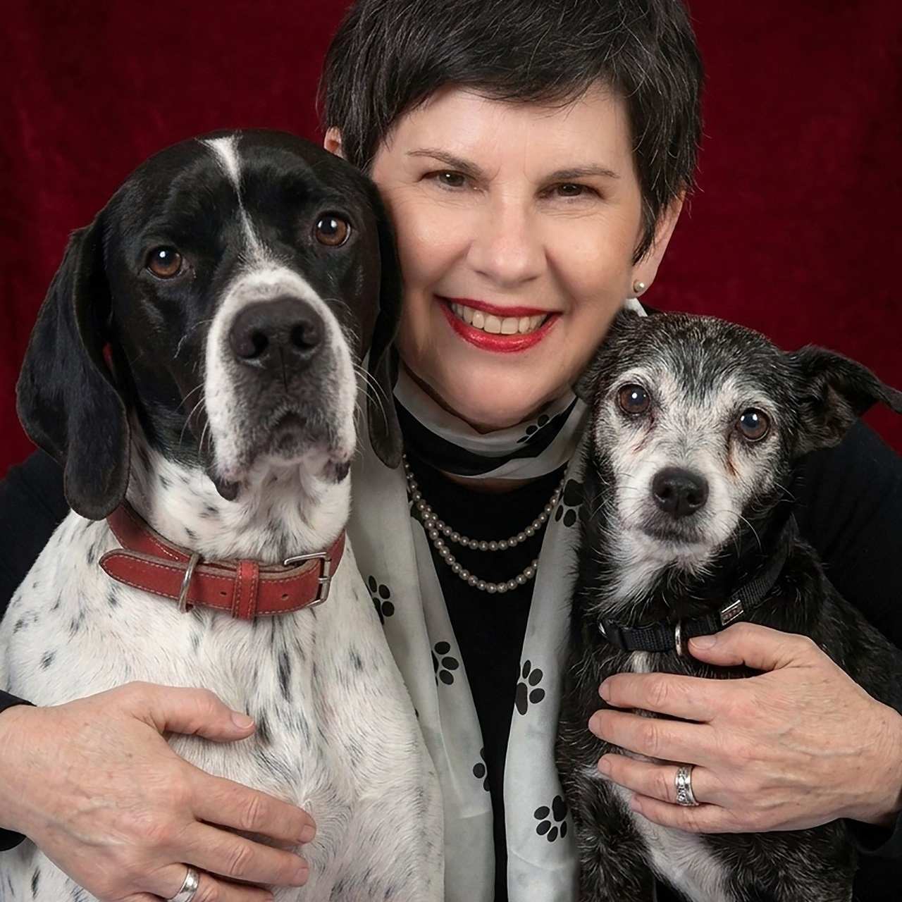 Recenzije. Fotograf Novi Sad Maja Vukelic Pavkov, maturanti, portreti, fotografisanje proizvoda, iznajmljivanje studija za fotografe