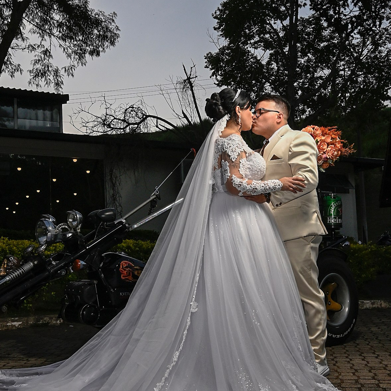 Bruna & Bruno, Espaço Alecrim