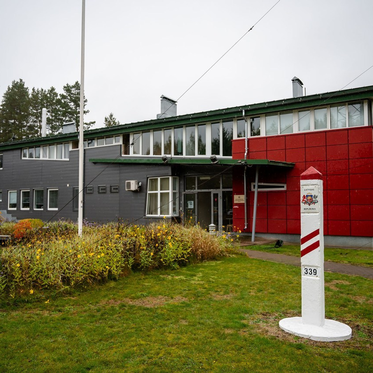 Atsauksmes. Fotogrāfs Romualds Rubenis un Artemijs Stašāns