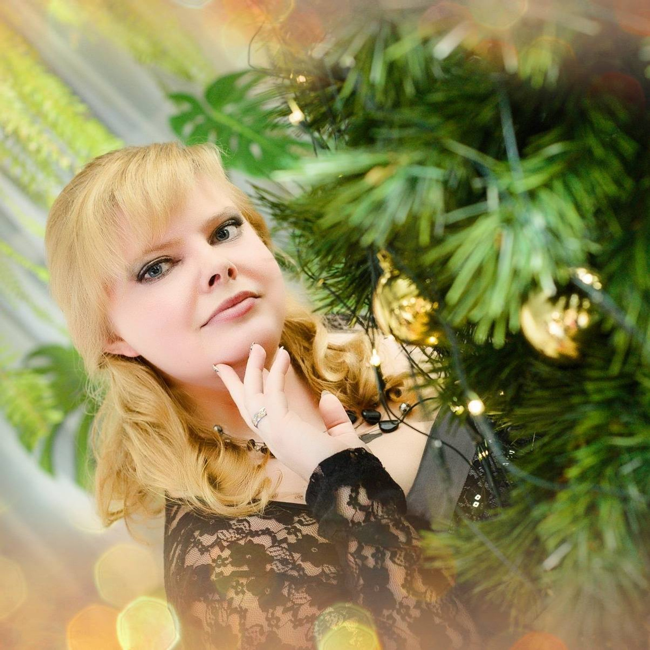 Atsauksmes. Fotogrāfs Romualds Rubenis un Artemijs Stašāns