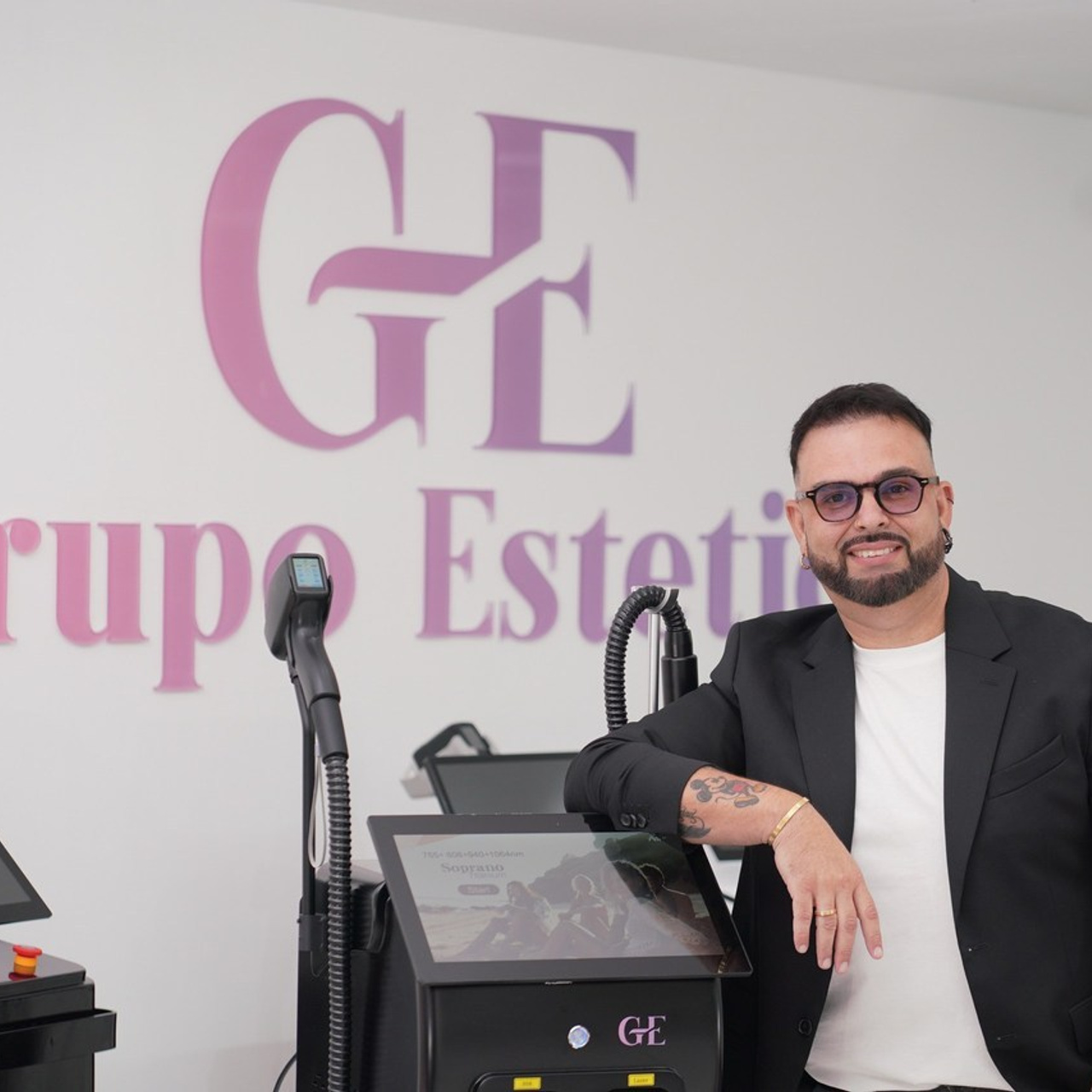 Reseñas. Fotógrafa en Madrid | Retratos femeninos, familia y sesiones con caballos – Anna Maruleva