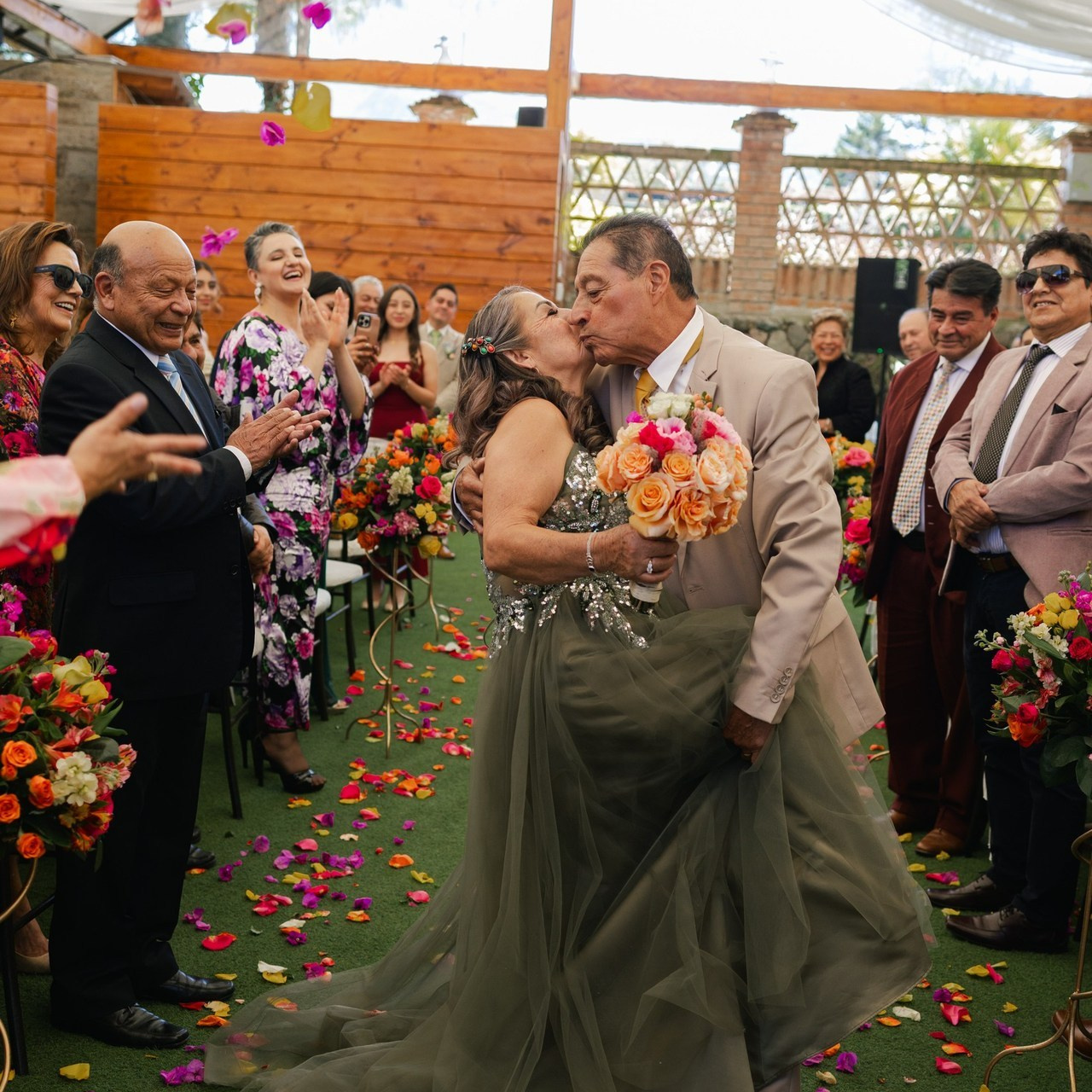Fotografía de bodas, clientes de cuenca Ecuador. Fotografía y video para bodas y  Familiares en Cuenca - Ecuador, Alex Coello