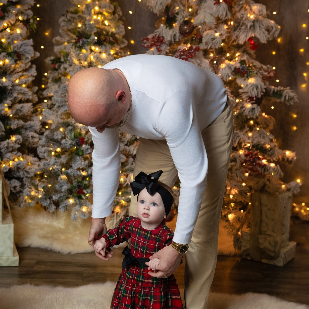 Reviews. Elena Kukhareva