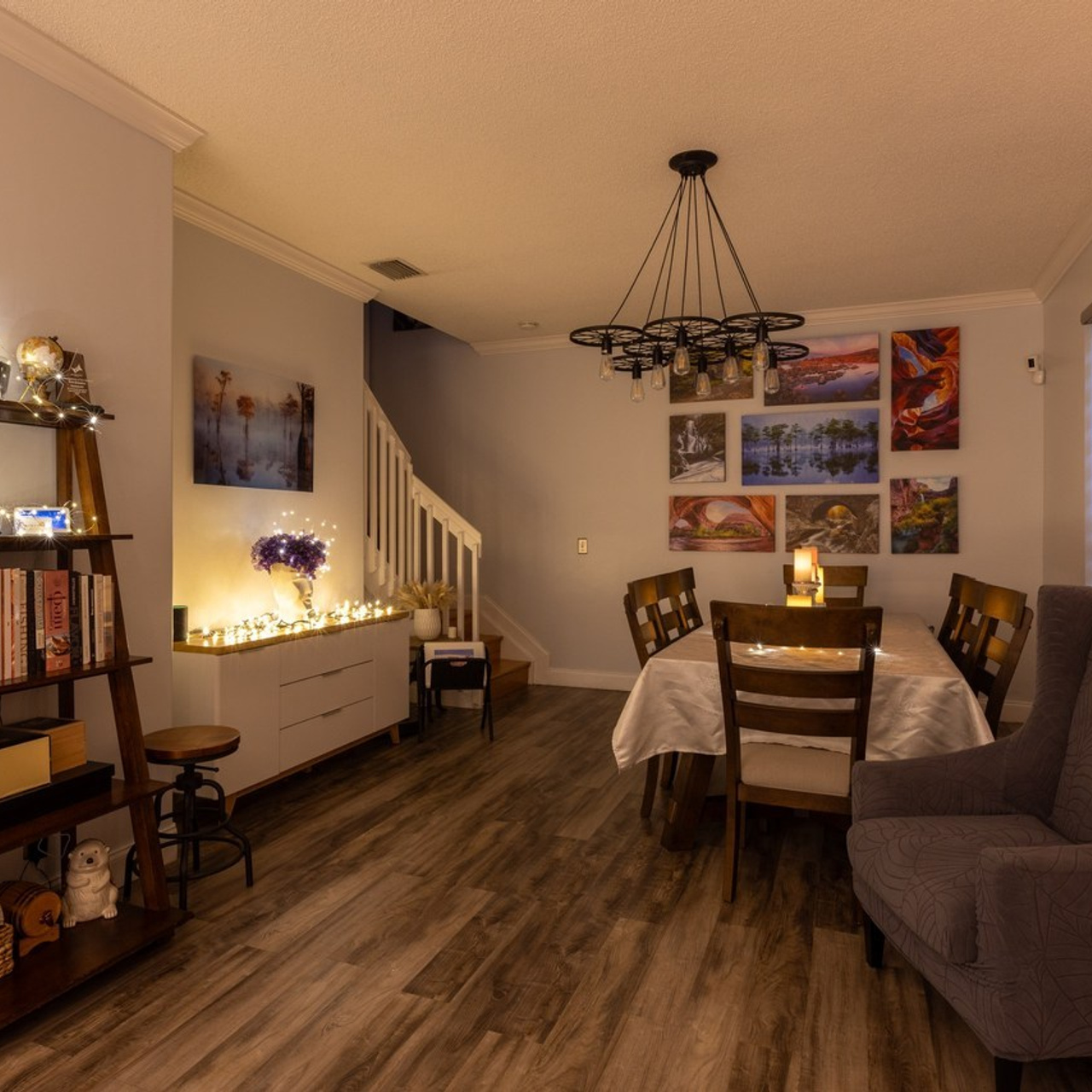 Reviews. Elena Kukhareva