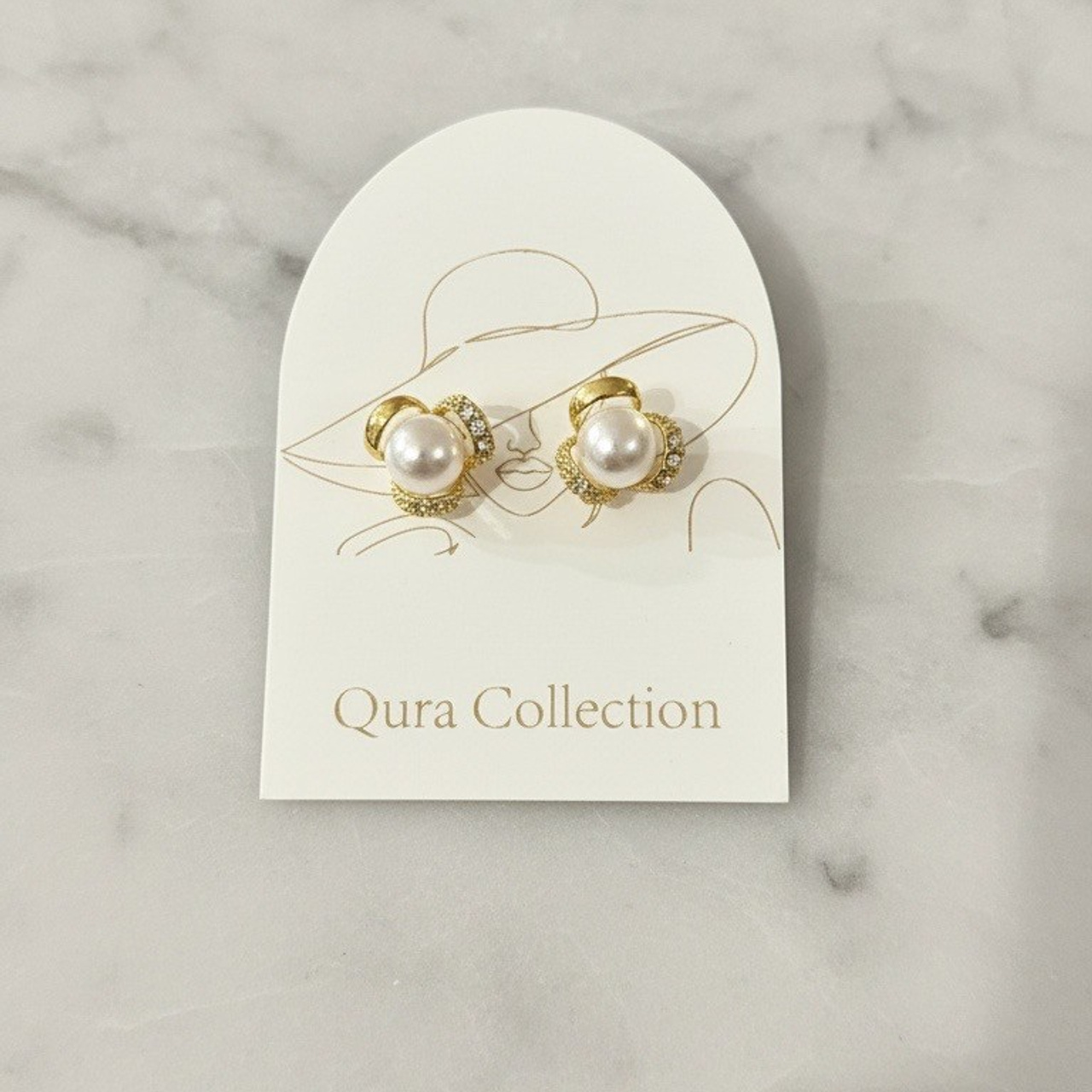 Qura Pearl Earrings
