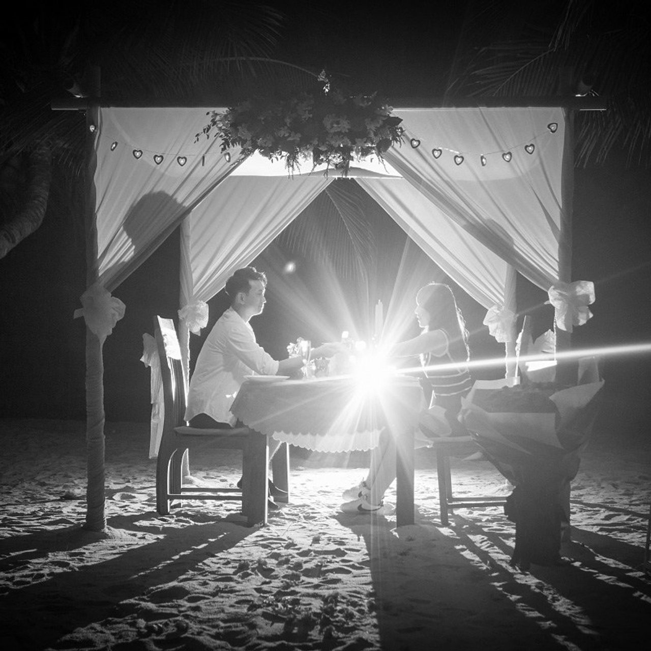 Photo. Romantic proposal on Koh Samui, Thailand