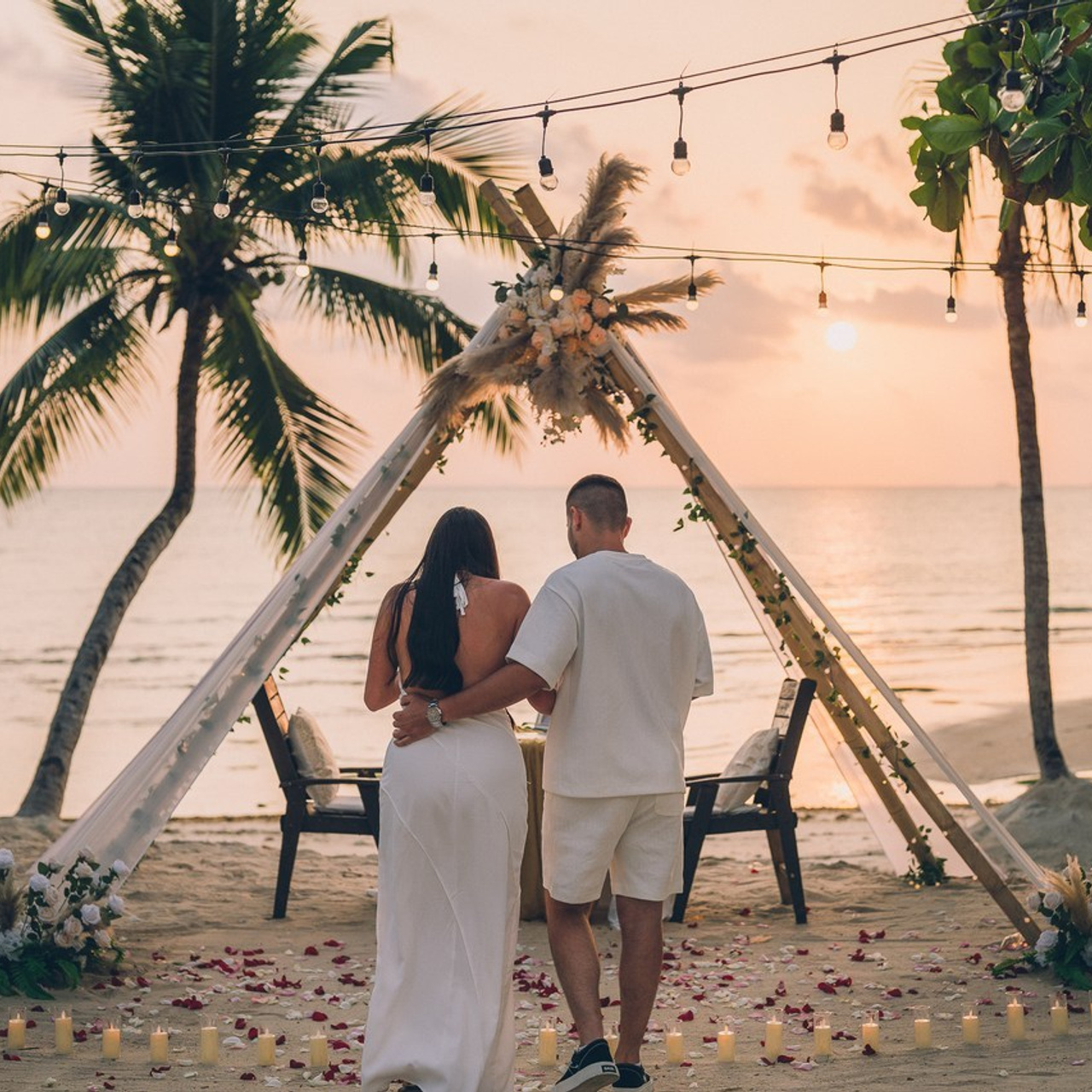 Romantic proposal on Koh Samui, Thailand