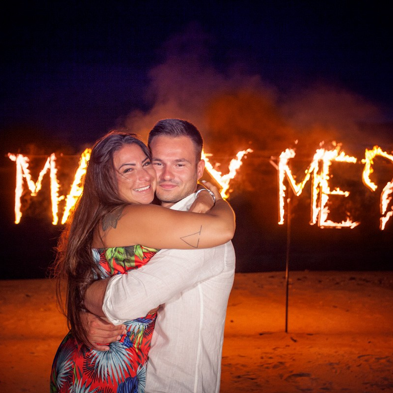 Photo. Romantic proposal on Koh Samui, Thailand