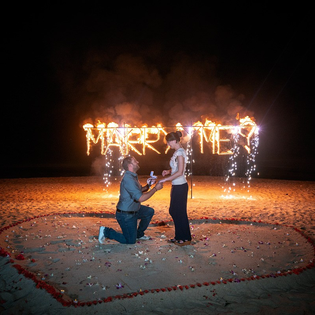 Photo. Romantic proposal on Koh Samui, Thailand