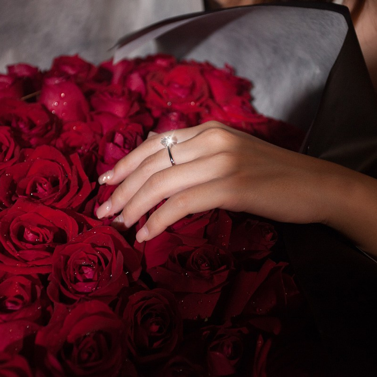 Photo. Romantic proposal on Koh Samui, Thailand