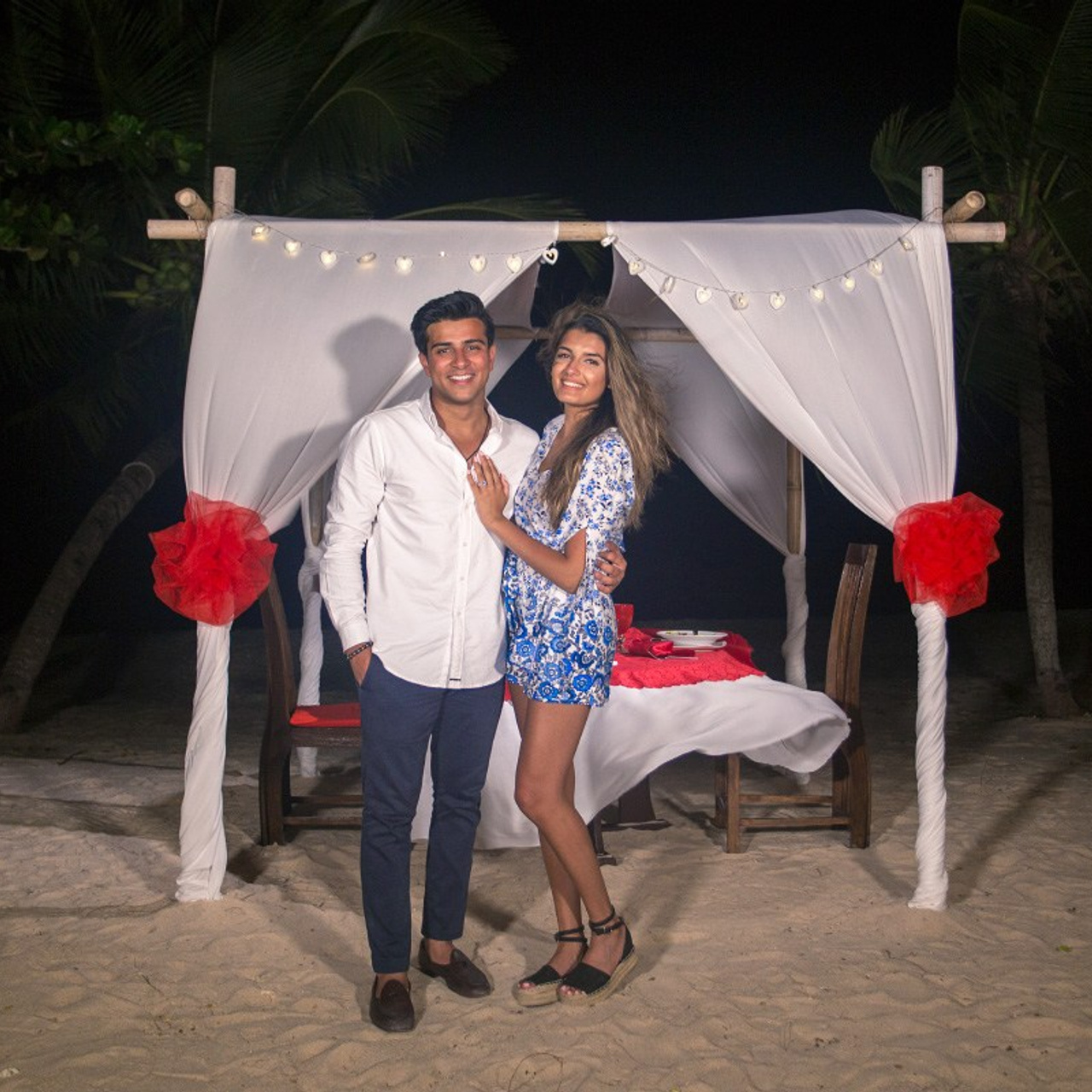 Photo. Romantic proposal on Koh Samui, Thailand