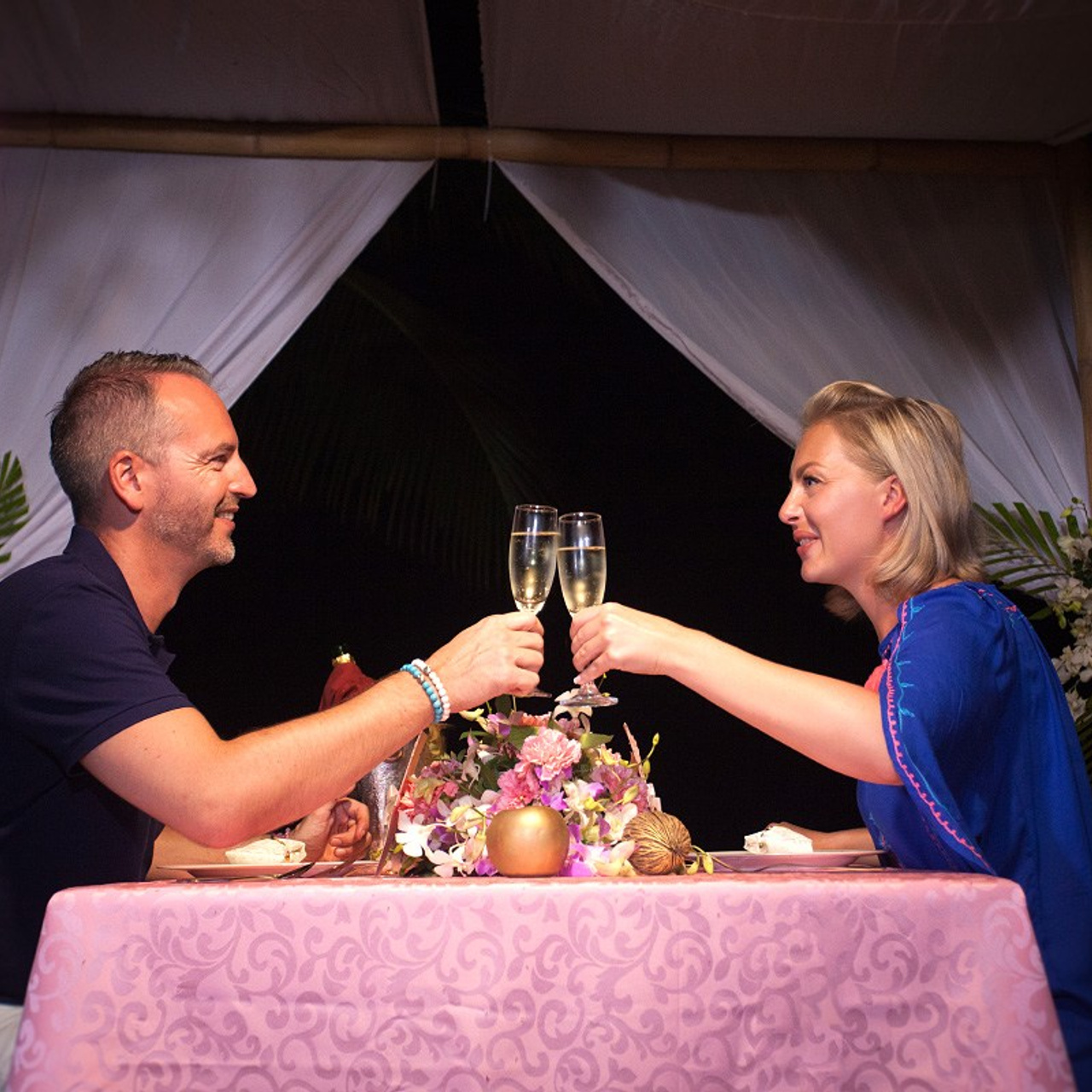 Photo. Romantic proposal on Koh Samui, Thailand