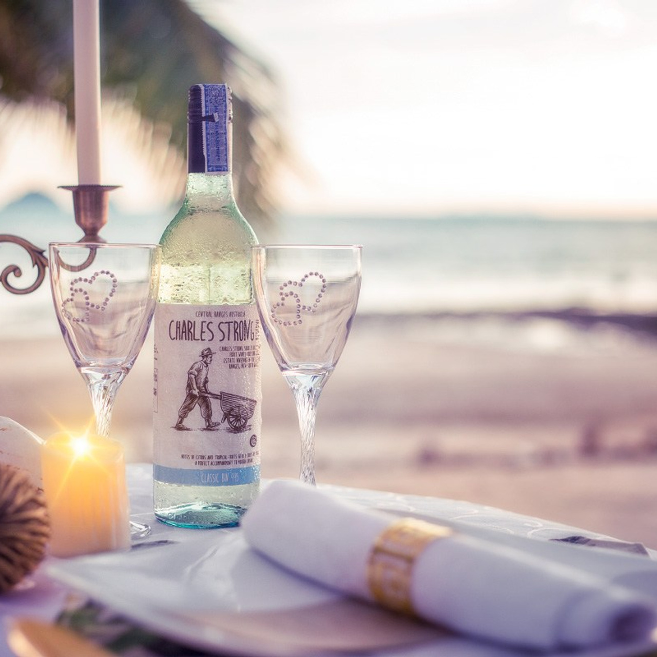 Photo. Romantic proposal on Koh Samui, Thailand