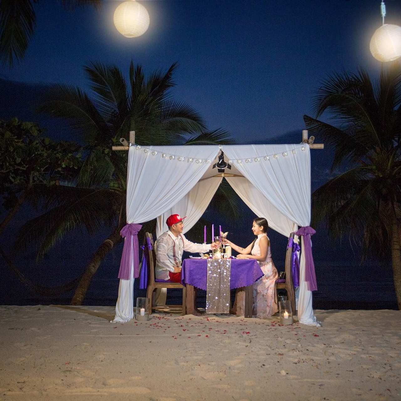 Photo. Romantic proposal on Koh Samui, Thailand