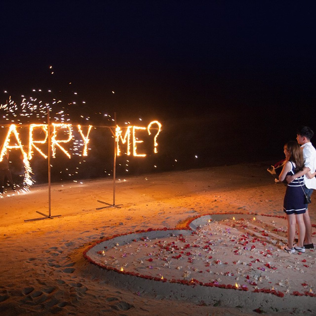 Photo. Romantic proposal on Koh Samui, Thailand