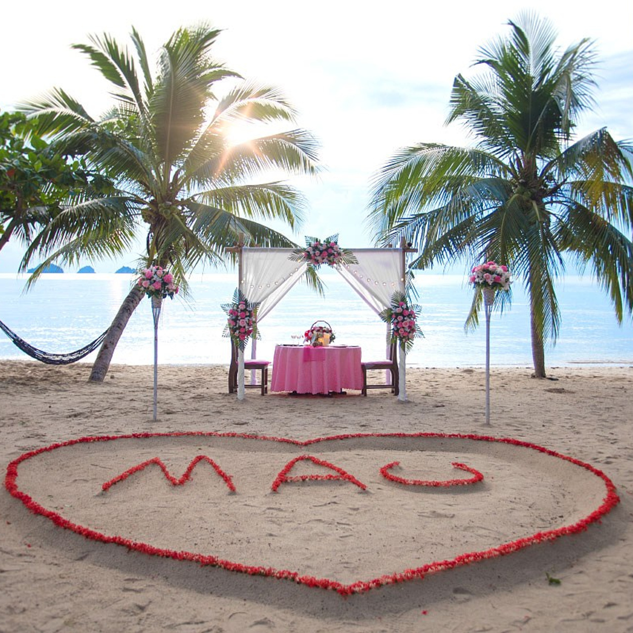 Photo. Romantic proposal on Koh Samui, Thailand