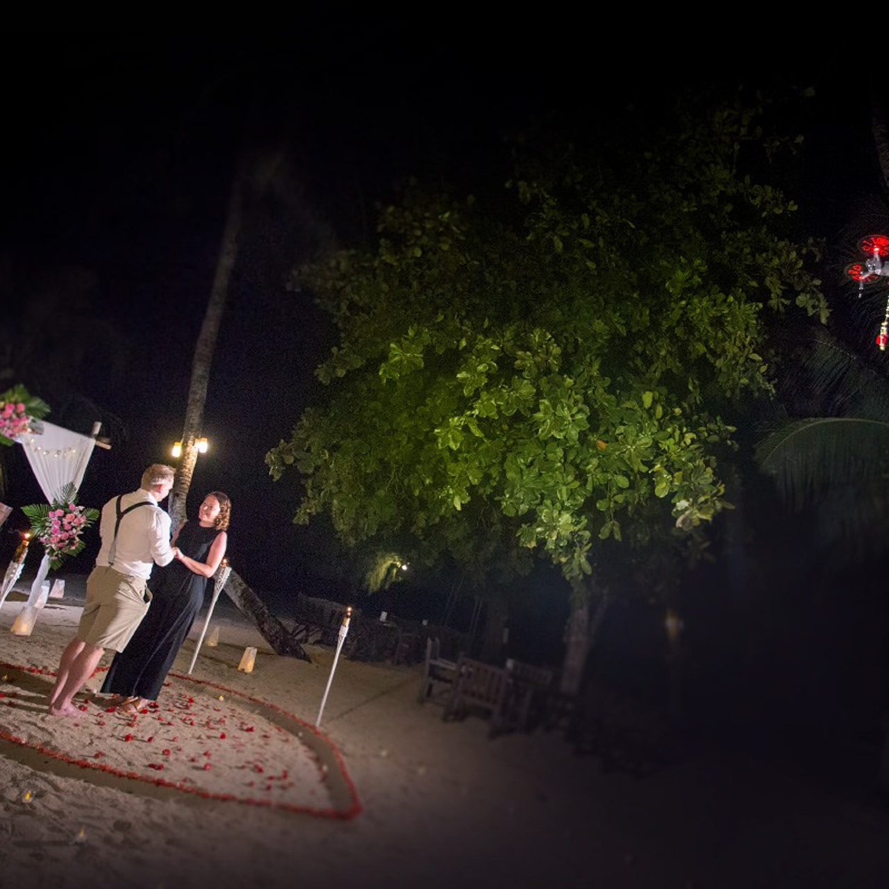 Photo. Romantic proposal on Koh Samui, Thailand