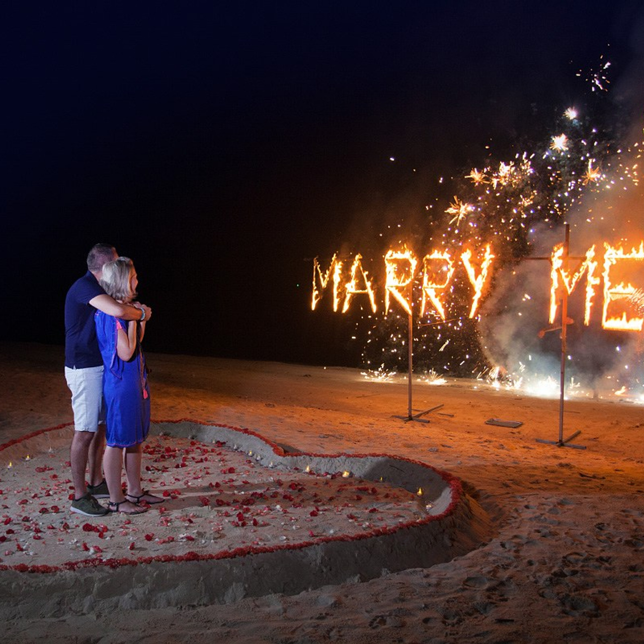 Photo. Romantic proposal on Koh Samui, Thailand