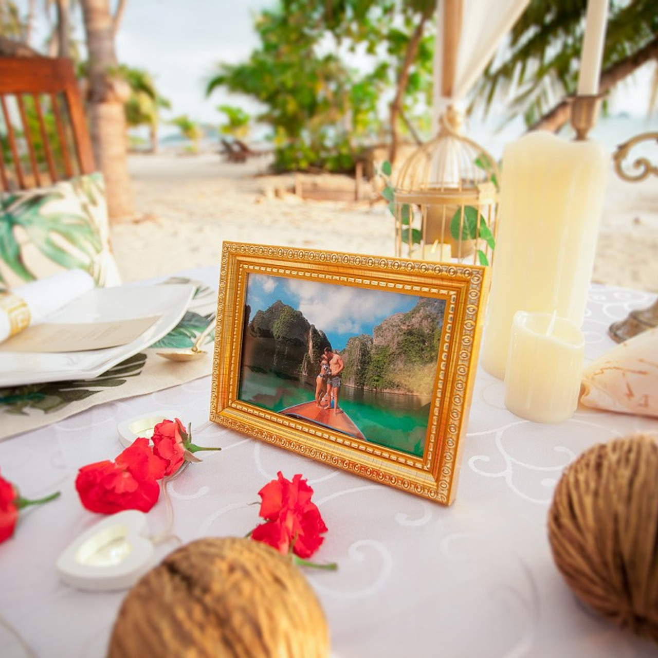 Photo. Romantic proposal on Koh Samui, Thailand