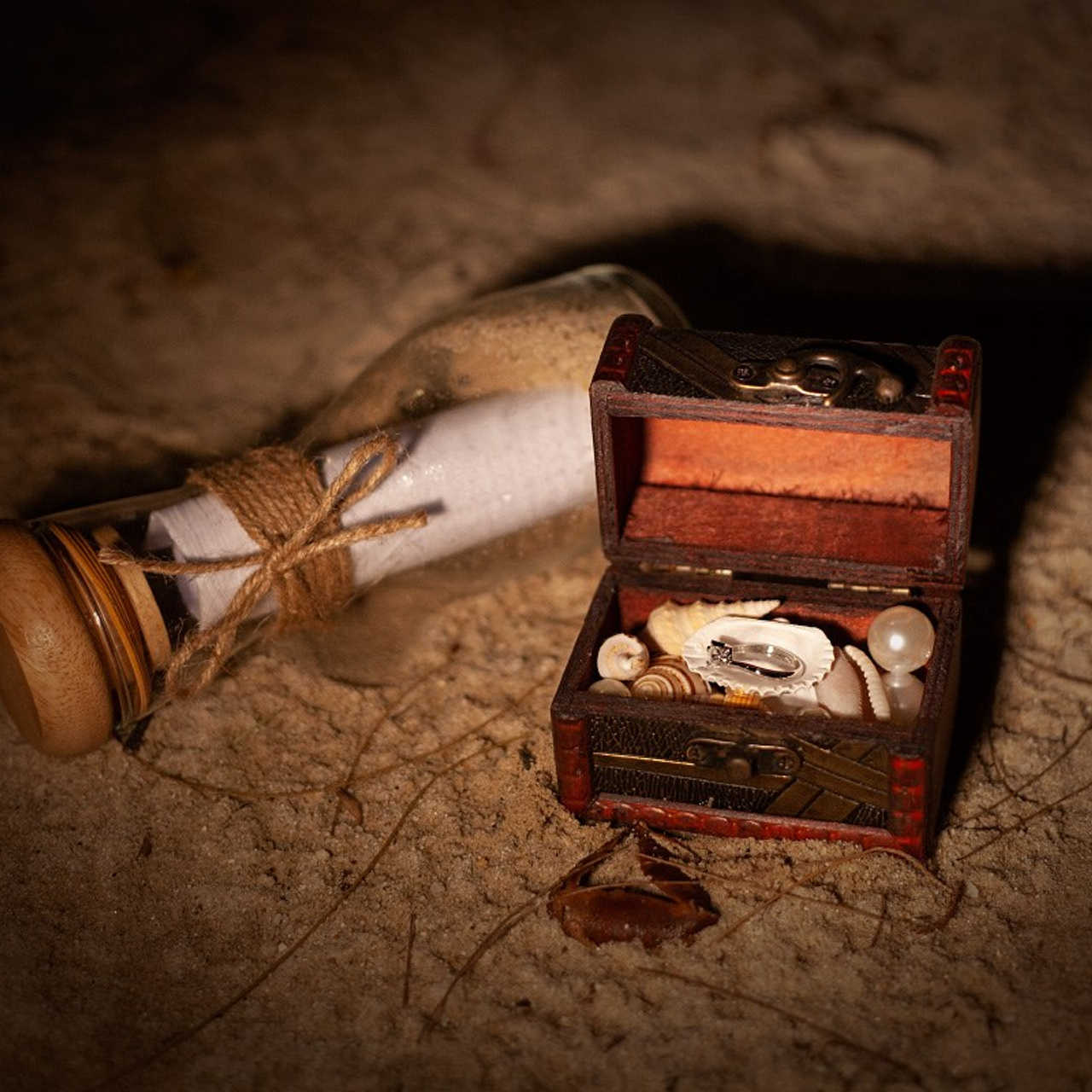 Photo. Romantic proposal on Koh Samui, Thailand