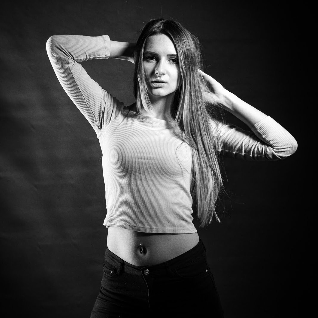 Sesje testowe dla modeli w Poznaniu | profesjonalna fotografia modelingowa. Stanislau Krasovski – Fotografia artystyczna i kreatywne sesje w Poznaniu